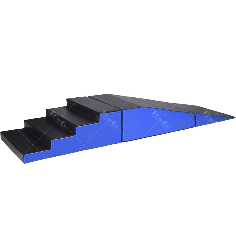 Gymnastics Folding Wedge Mat N - огляд і ціна Gripper Foot Walking