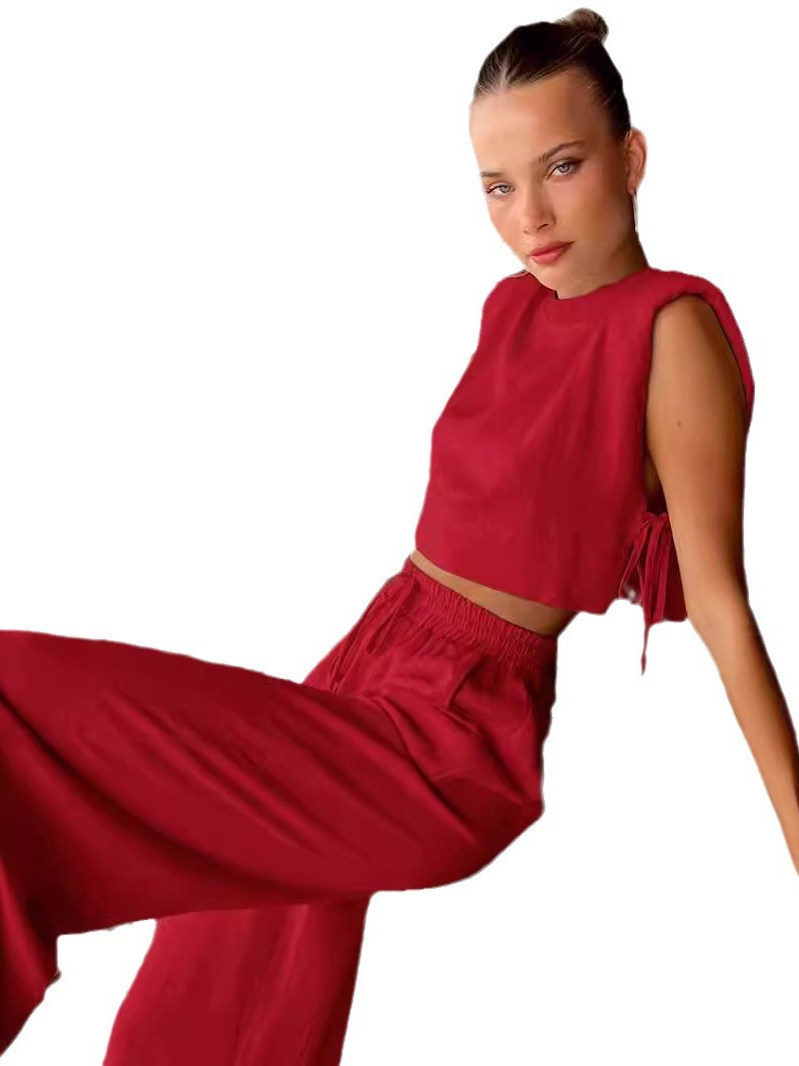 Fashionable Women's Two-Piece  - огляд і ціна Shoulder Pad Set In